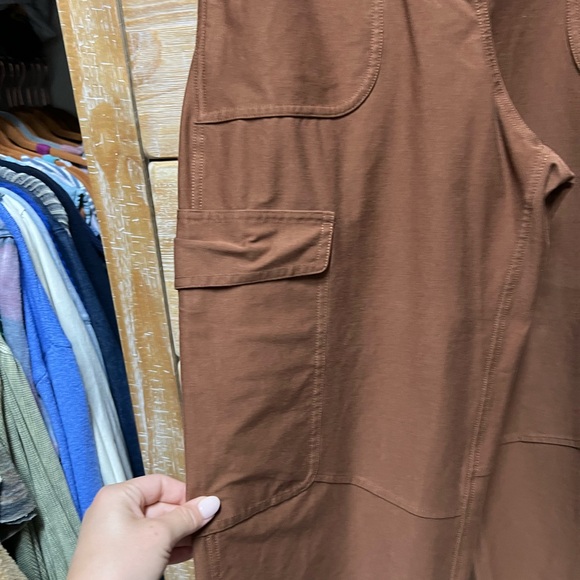 Lululemon Brown Cargo Pants - Picture 3 of 5